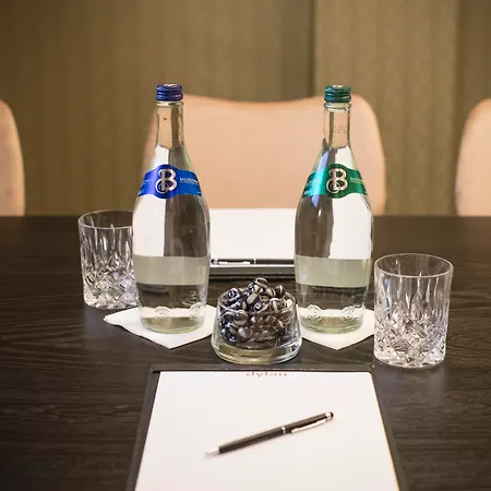 狄伦酒店 酒店 5*