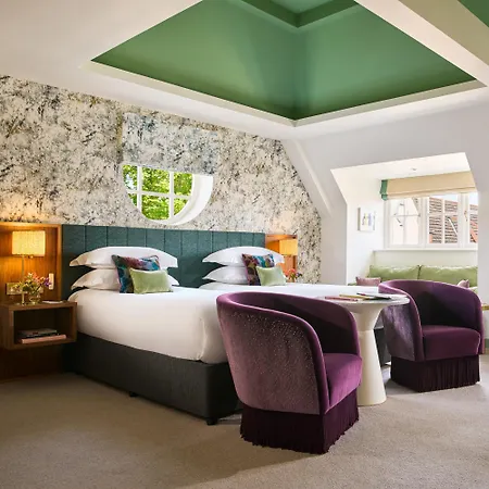 Hotel Dylan